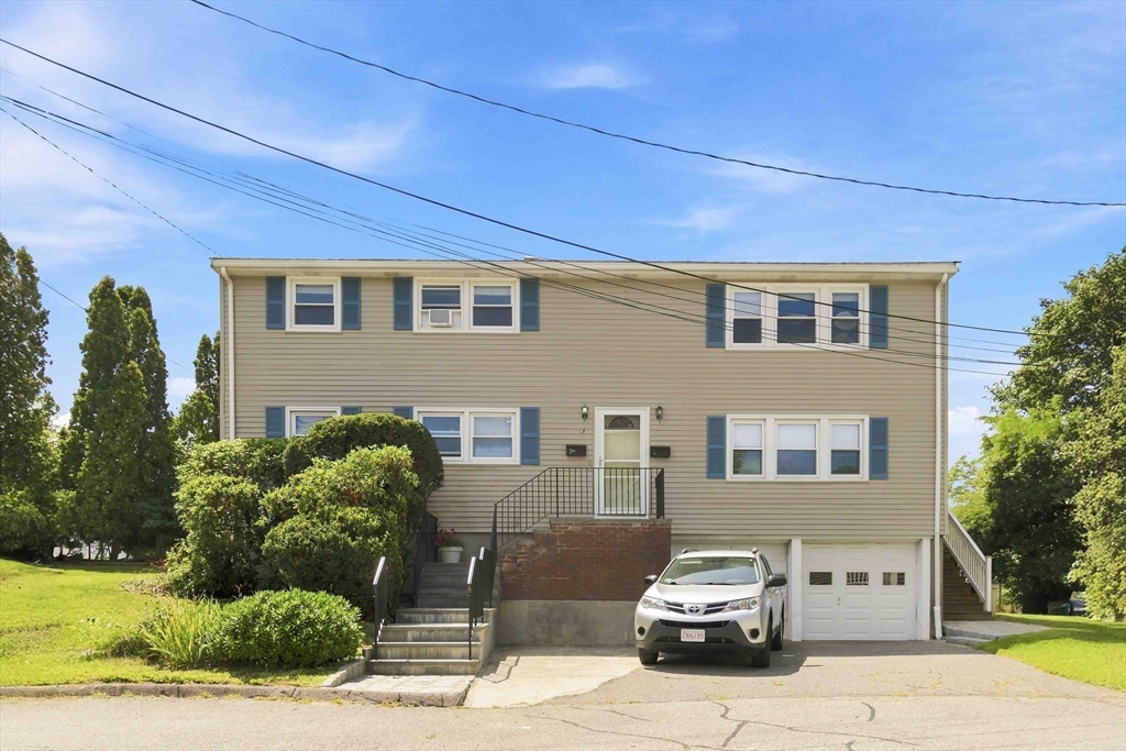 41-43 Brandley Road, Unit 2 Watertown, MA 02472 - Photo 1 of 31 Gallery Image 1