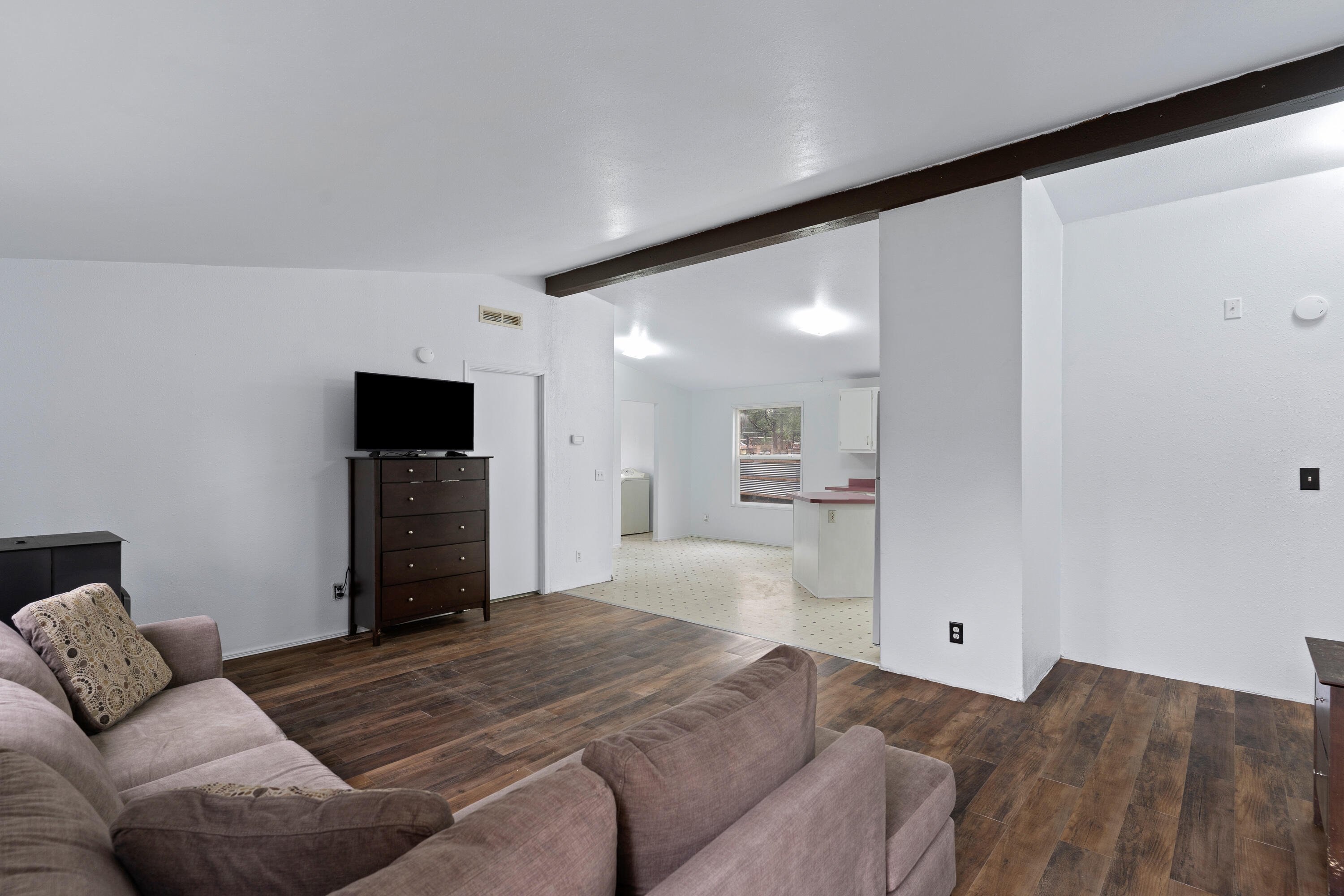 59819 Cheyenne Road Bend, OR 97702 - Photo 16 of 28 DSC05005