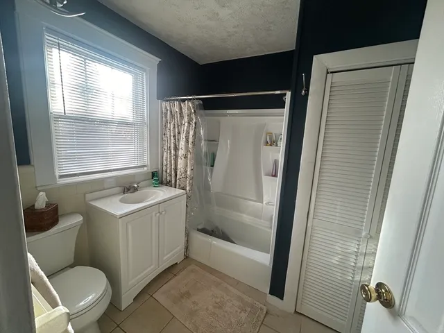 $2,850 | 66 Riverview Avenue, Unit 1, Waltham, MA 02453