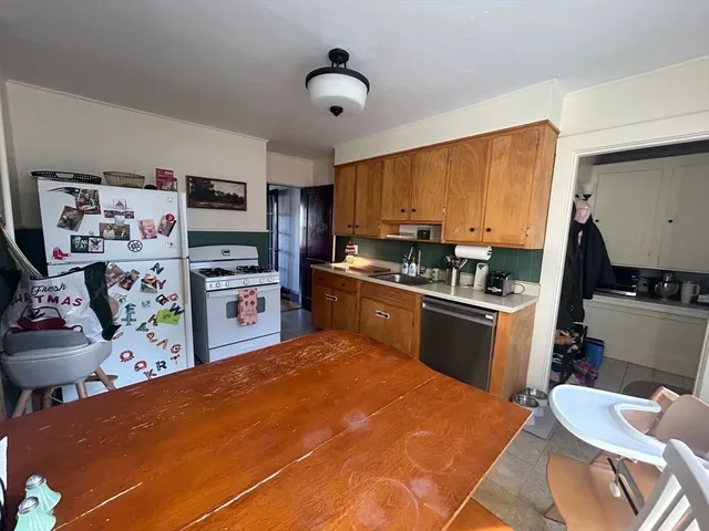 $2,850 | 66 Riverview Avenue, Unit 1, Waltham, MA 02453