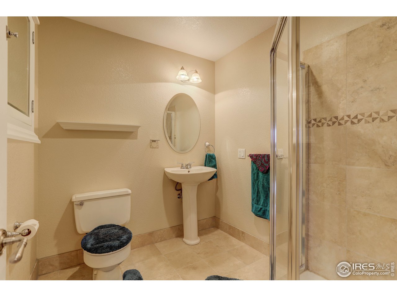 3635 Terry Ridge Road Fort Collins, CO 80524 - Photo 10 of 21 Main floor bath