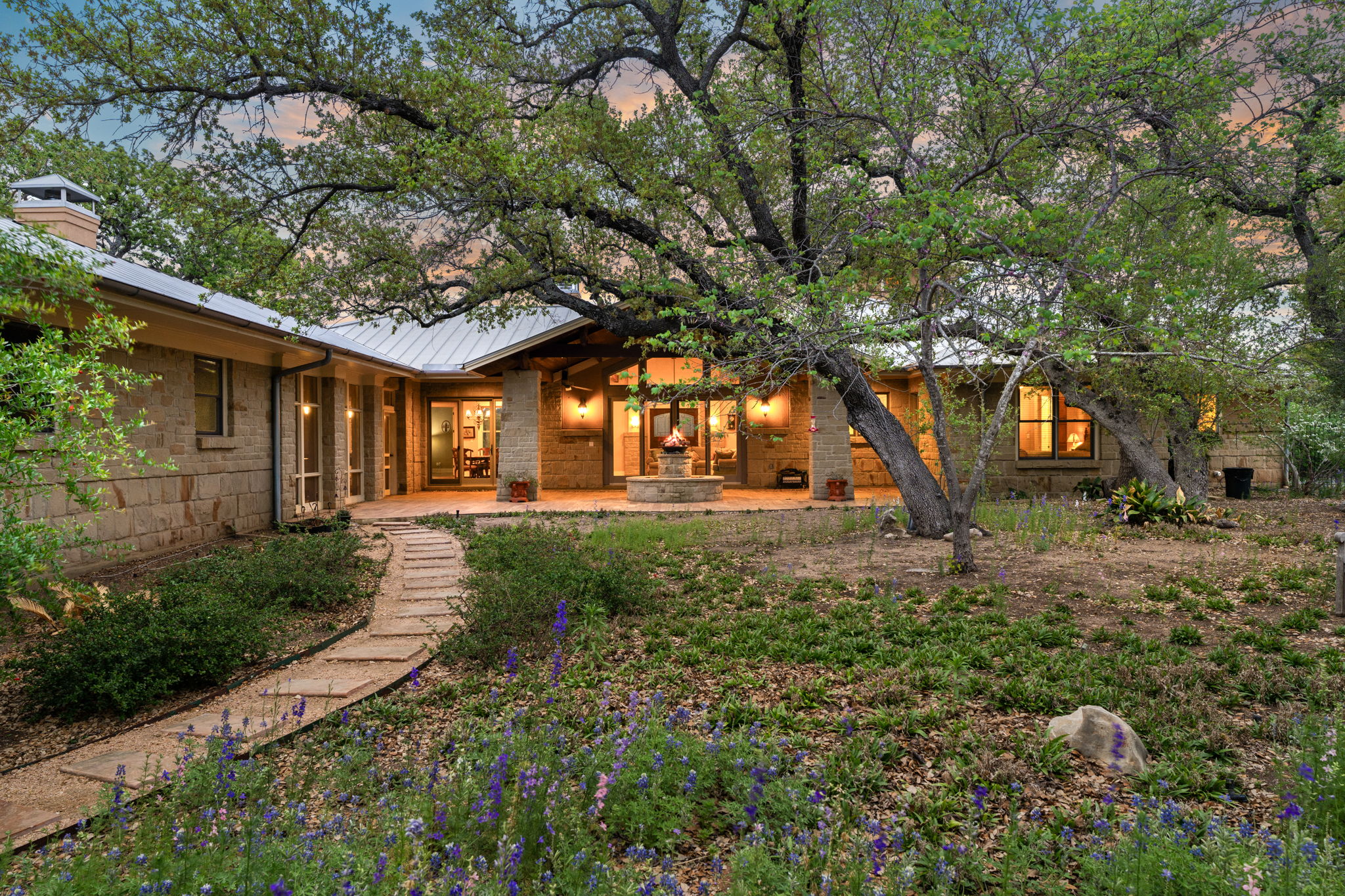 23426 Oscar Road Spicewood, TX 78669 - Photo 35 of 40 View of the back of the main house.