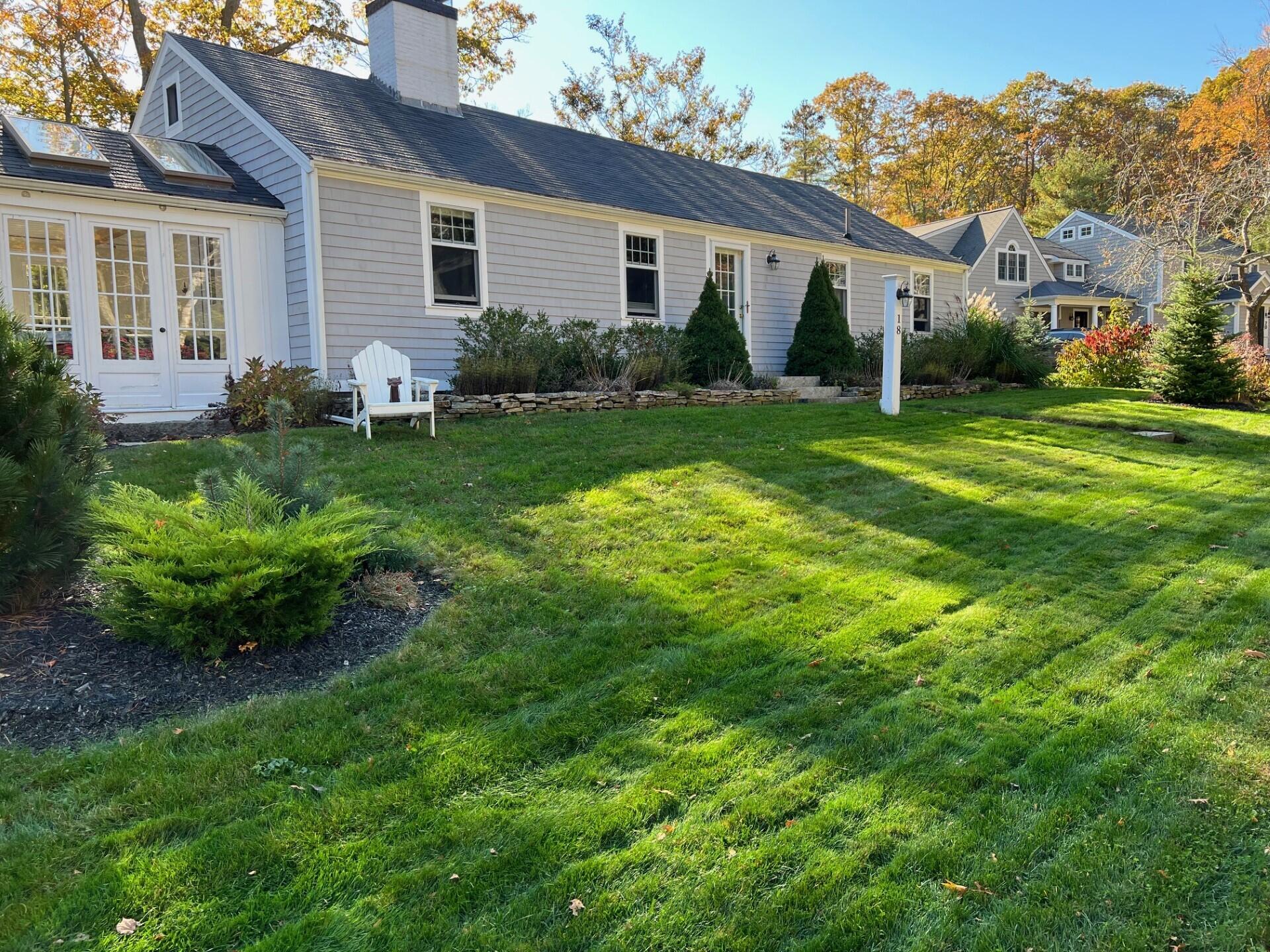 18 Littlejohn Road Cape Elizabeth, ME 04107 - Photo 4 of 61 front
