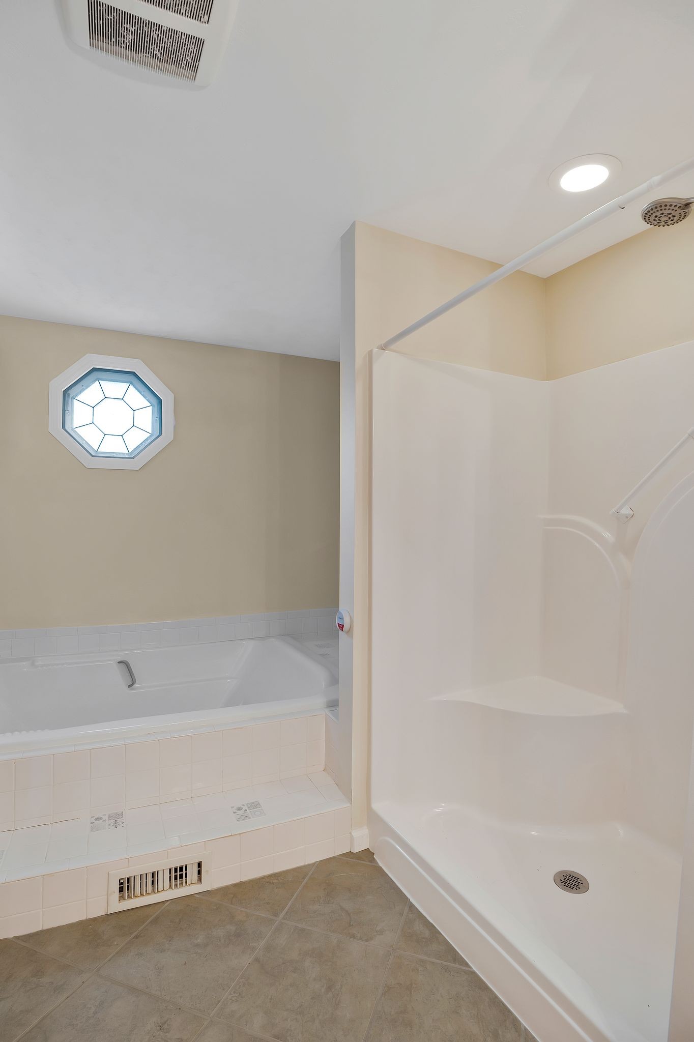 7263 Bidwell Road Joelton, TN 37080 - Photo 25 of 42 Master 8x17 Bathroom w/separate Soaker Tub & Shower