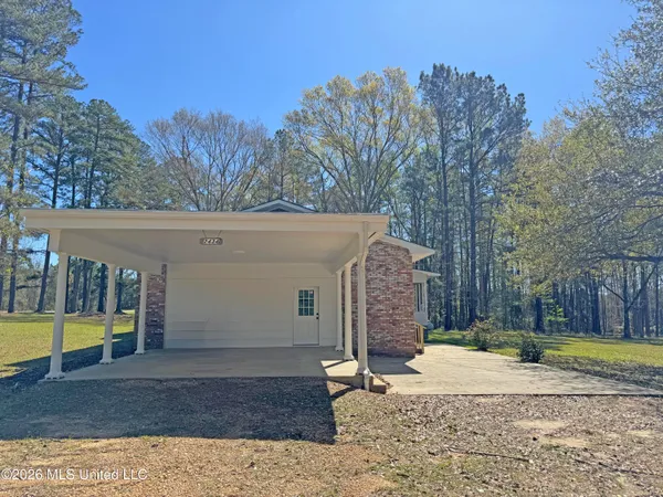 $290,000 | 2434 Highway 583, Unit 1, Bogue Chitto, MS 39629