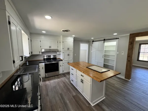 $290,000 | 2434 Highway 583, Unit 1, Bogue Chitto, MS 39629