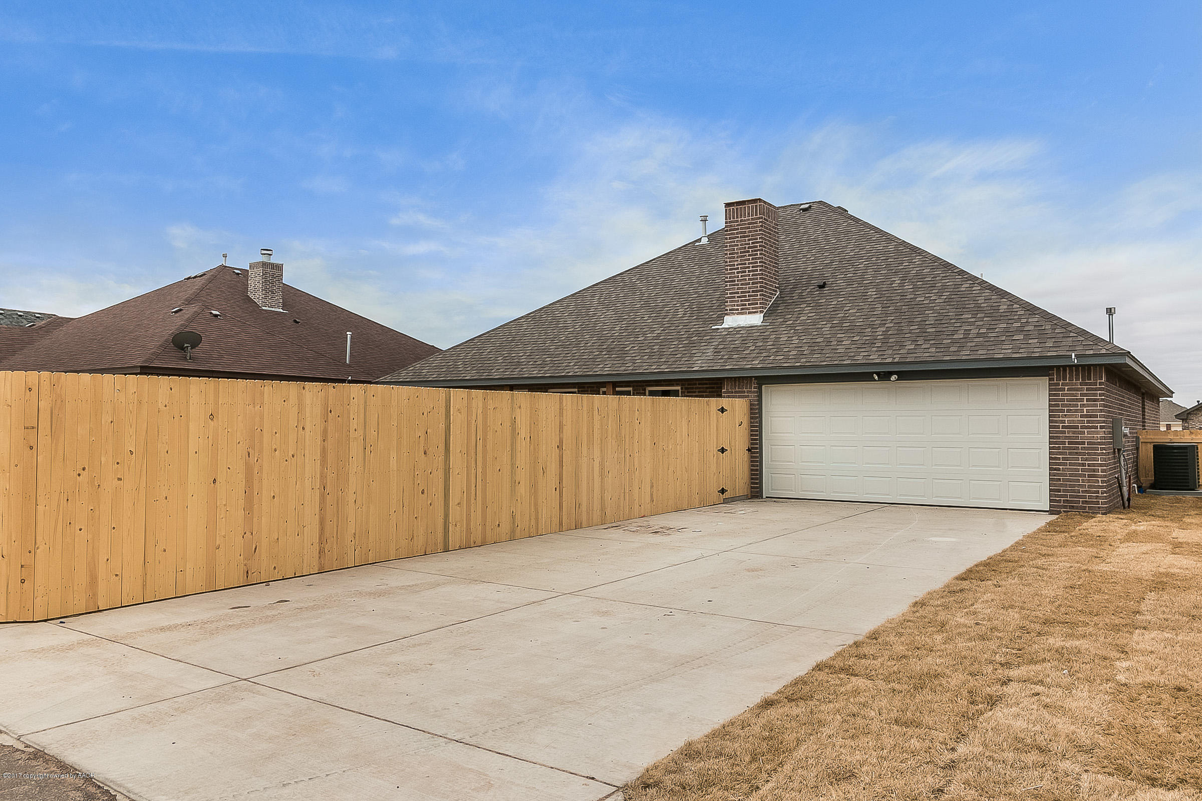7305 Rochester Drive Amarillo, TX 79118 - Photo 25 of 25 026_Garage