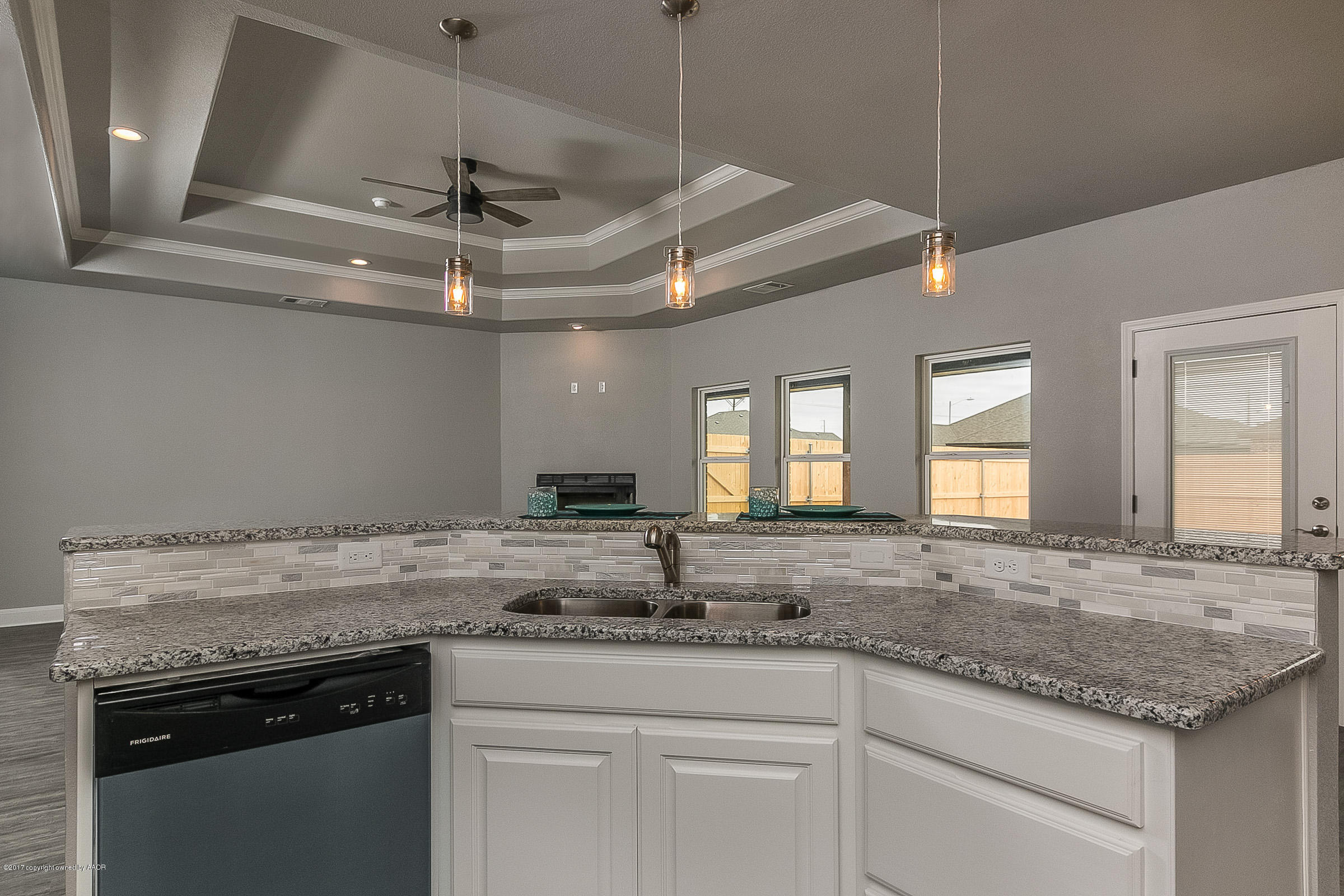 7305 Rochester Drive Amarillo, TX 79118 - Photo 10 of 25 008_Kitchen 3