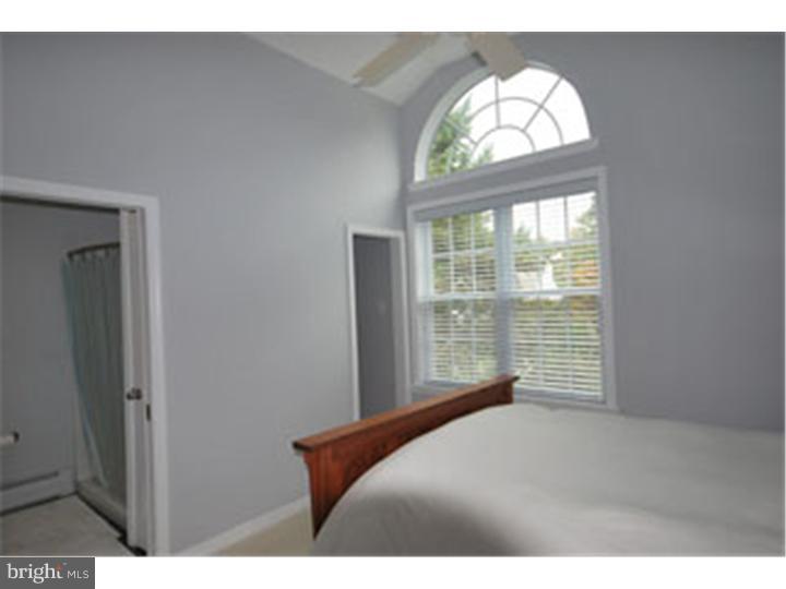 36 Mansion Road Springfield, PA 19064 - Photo 14 of 22 Master Bedroom