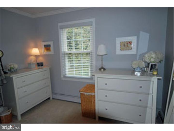 36 Mansion Road Springfield, PA 19064 - Photo 17 of 22 Bedroom 3