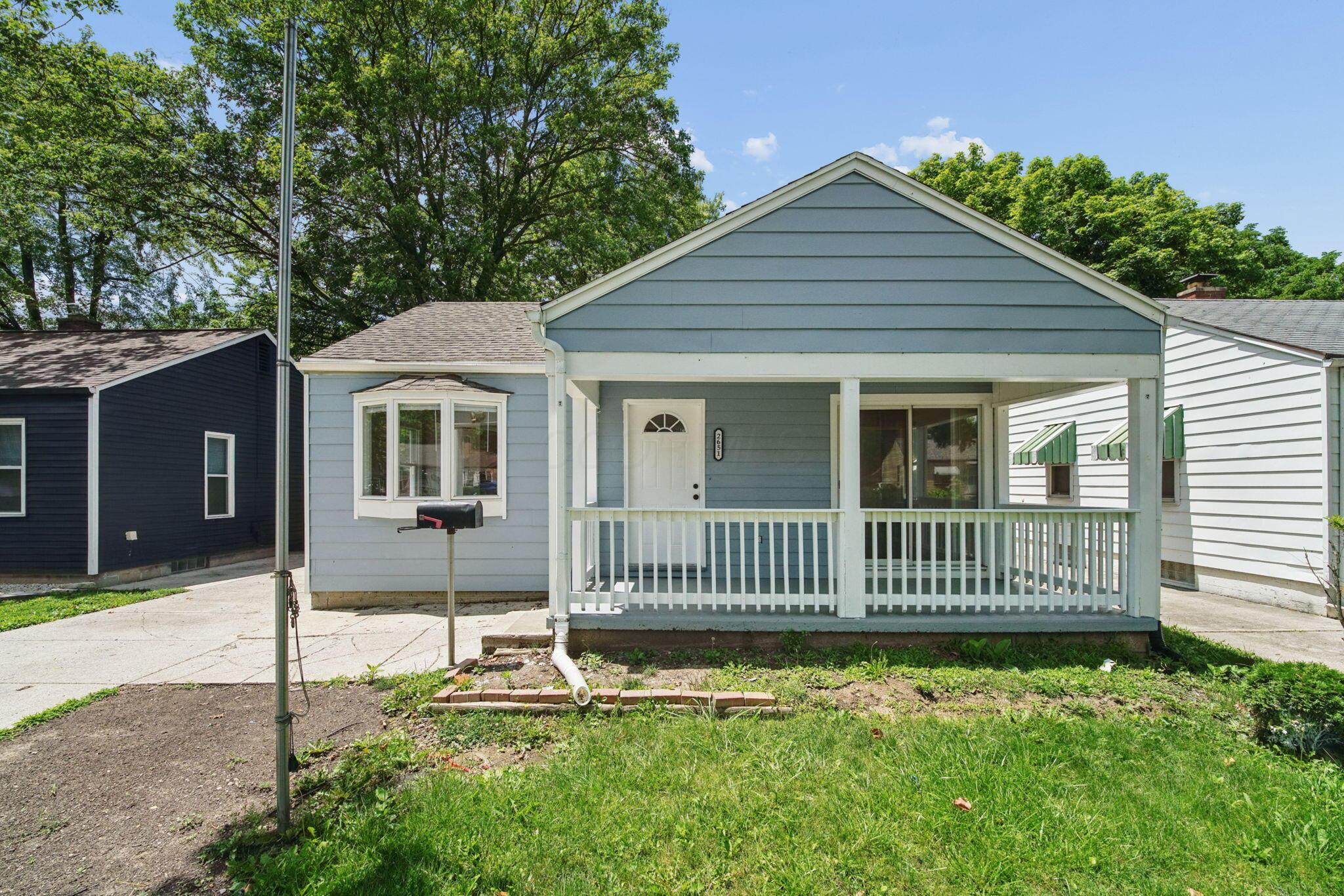 2651 Audubon Road Columbus, OH 43211 - Photo 2 of 34 2-web-or-mls-2651-audubon-rd