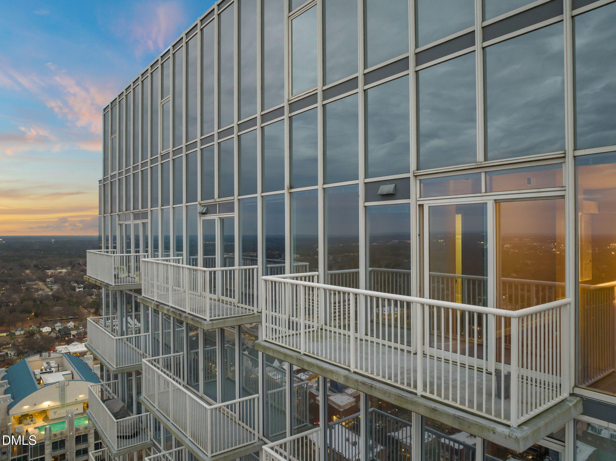 301 Fayetteville Street, Unit 3305 Raleigh, NC 27601 - Photo 41 of 57 Balcony view