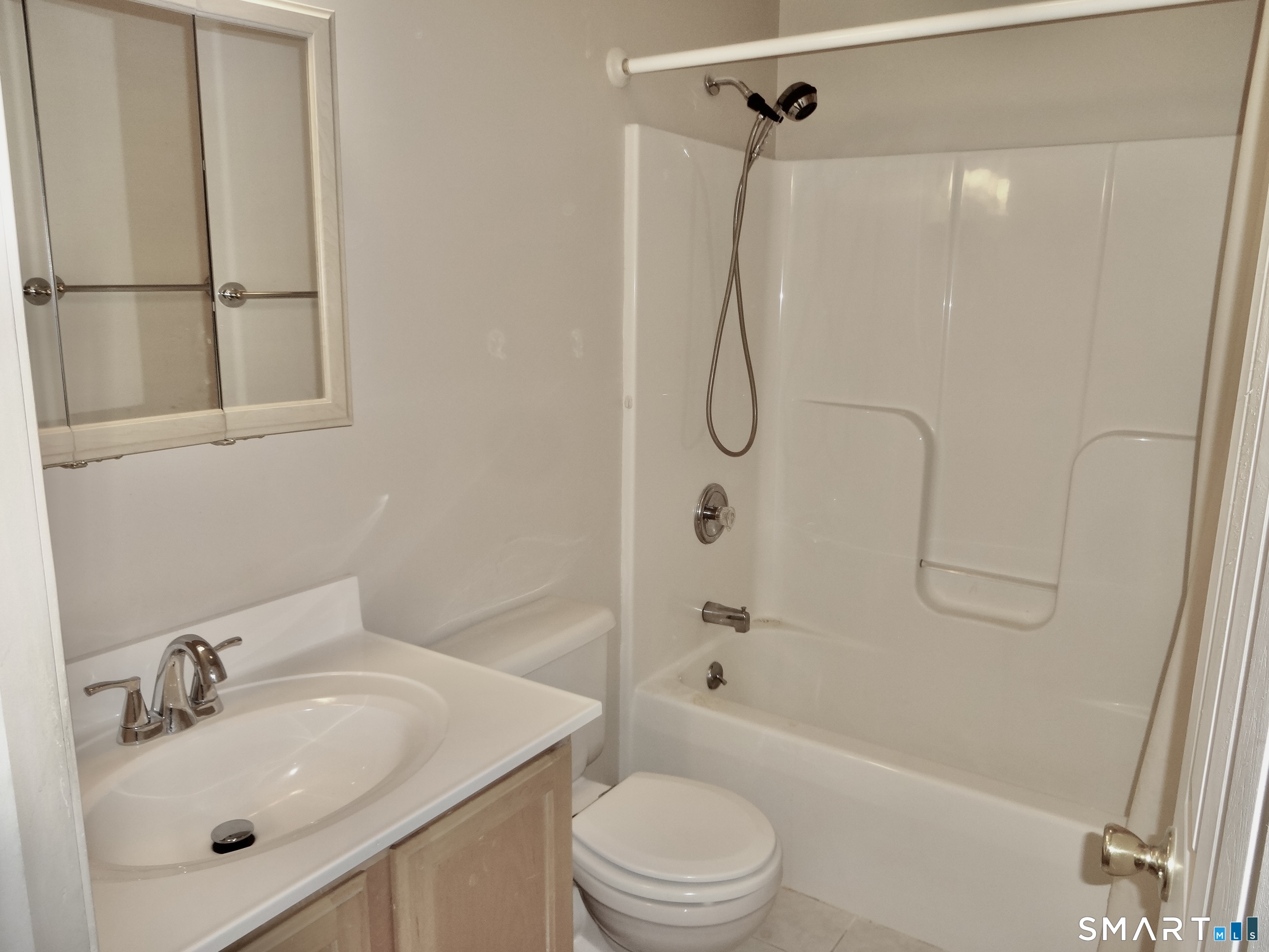 39 Coram Road, Unit 15 Shelton, CT 06484 - Photo 20 of 23