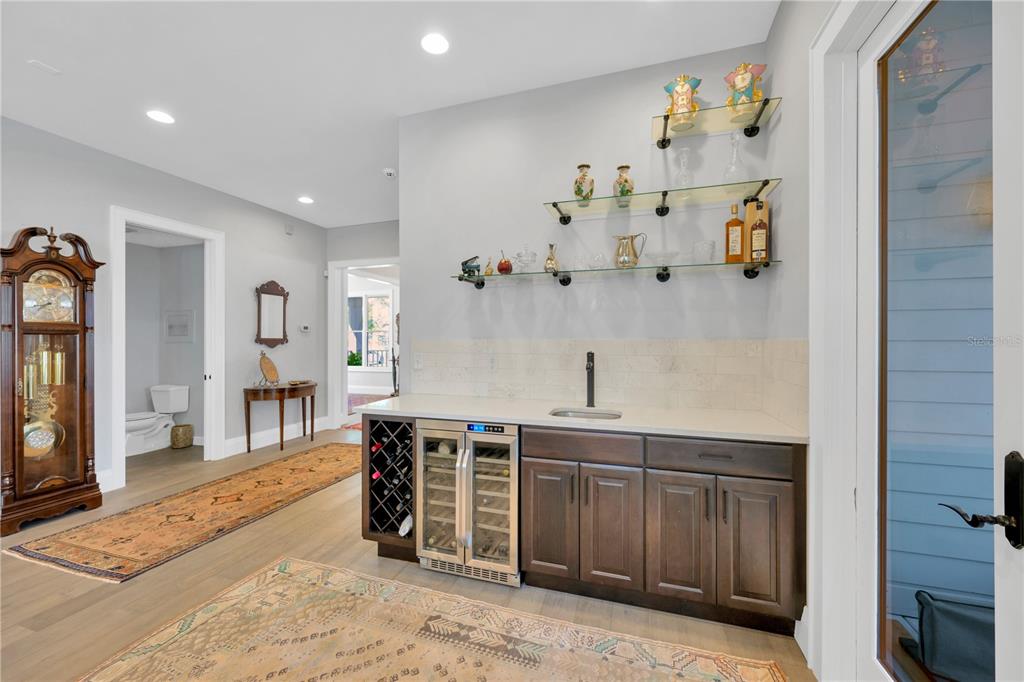 2802 Northpointe Lane Tampa, FL 33611 - Photo 14 of 55