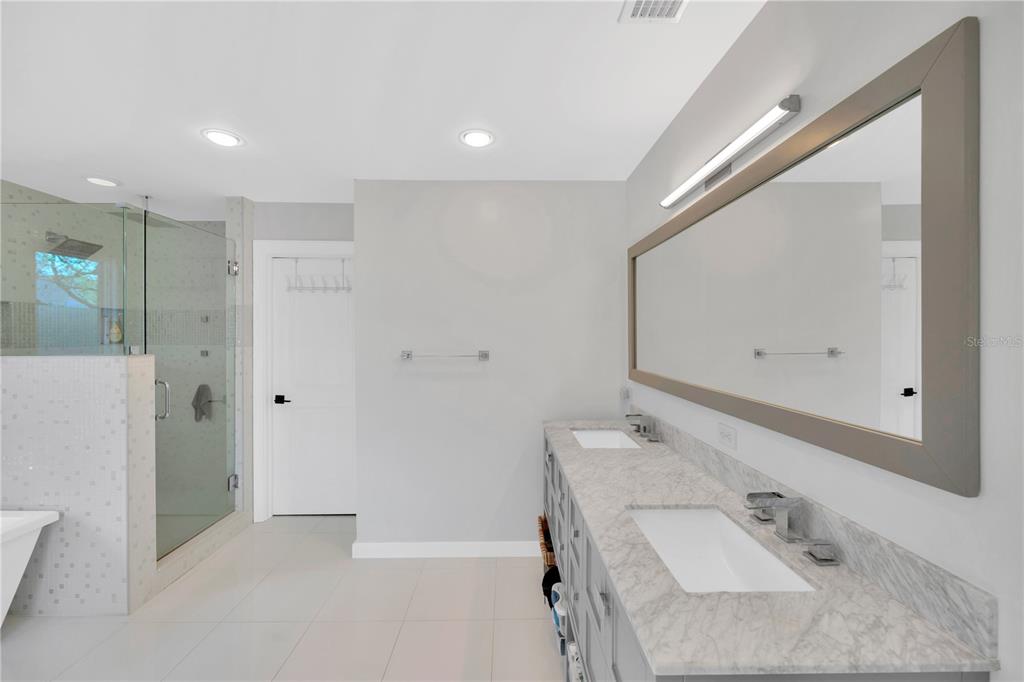 2802 Northpointe Lane Tampa, FL 33611 - Photo 27 of 55