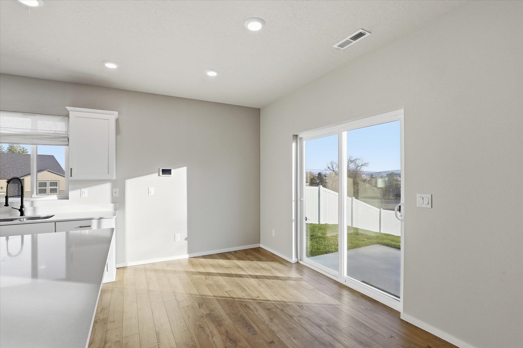 3211 North McKinnon Road Spokane, WA 99217 - Photo 13 of 43