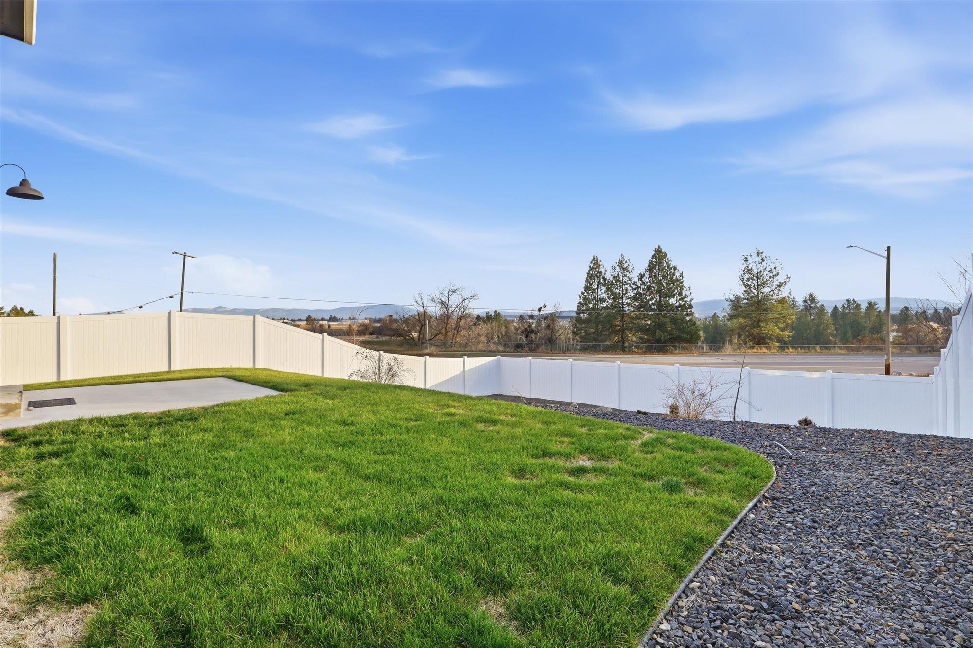 3211 North McKinnon Road Spokane, WA 99217 - Photo 40 of 43