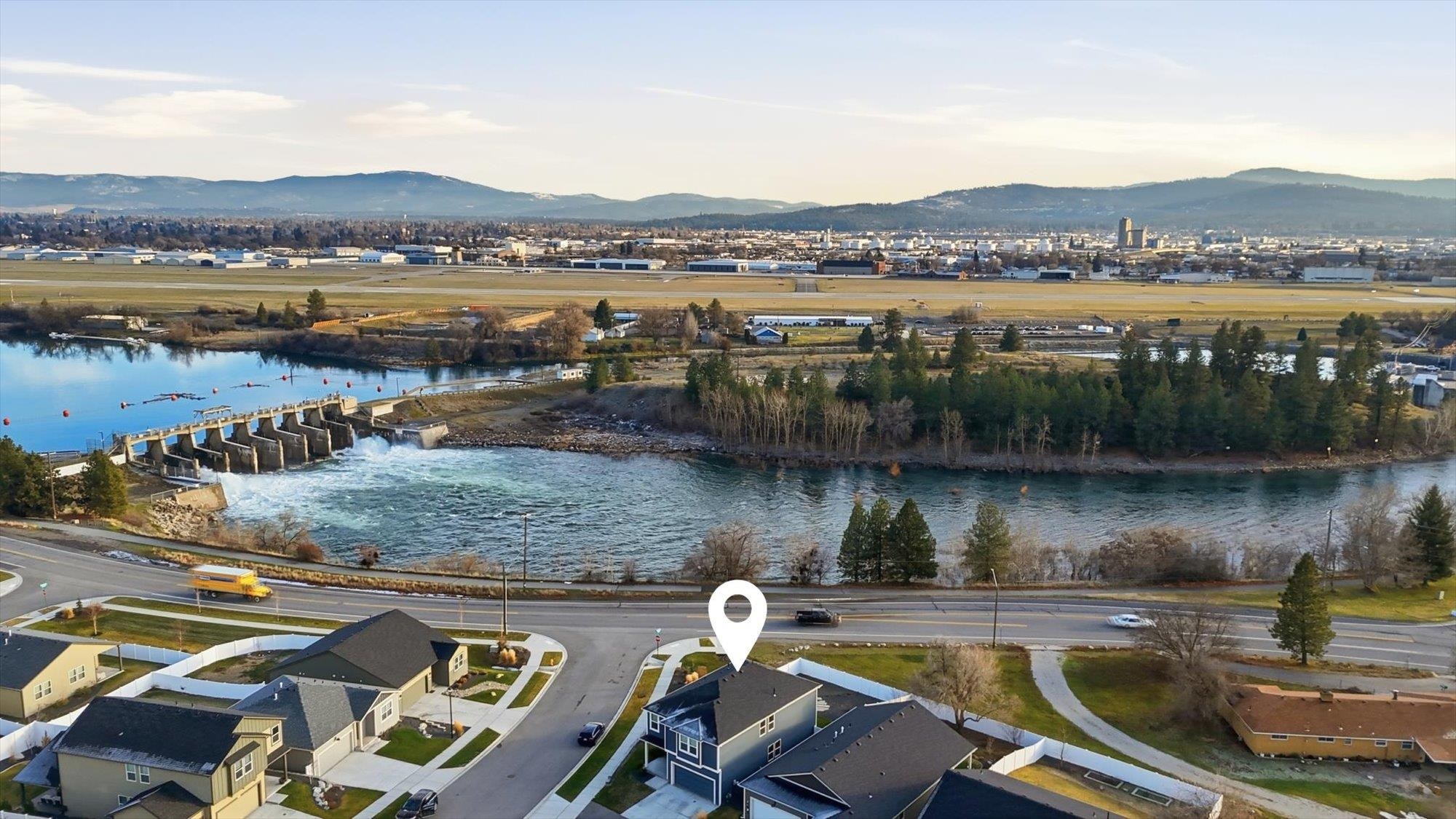 3211 North McKinnon Road Spokane, WA 99217 - Photo 6 of 43