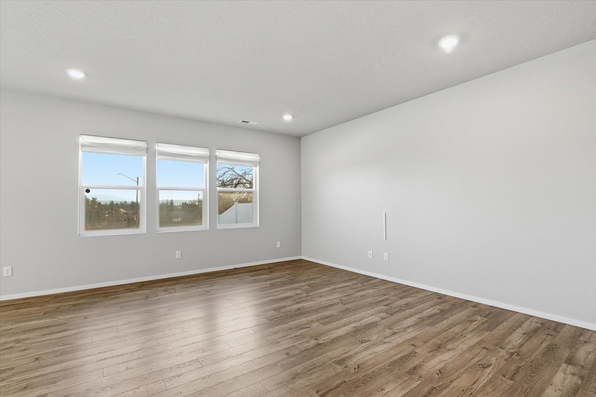 3211 North McKinnon Road Spokane, WA 99217 - Photo 9 of 43