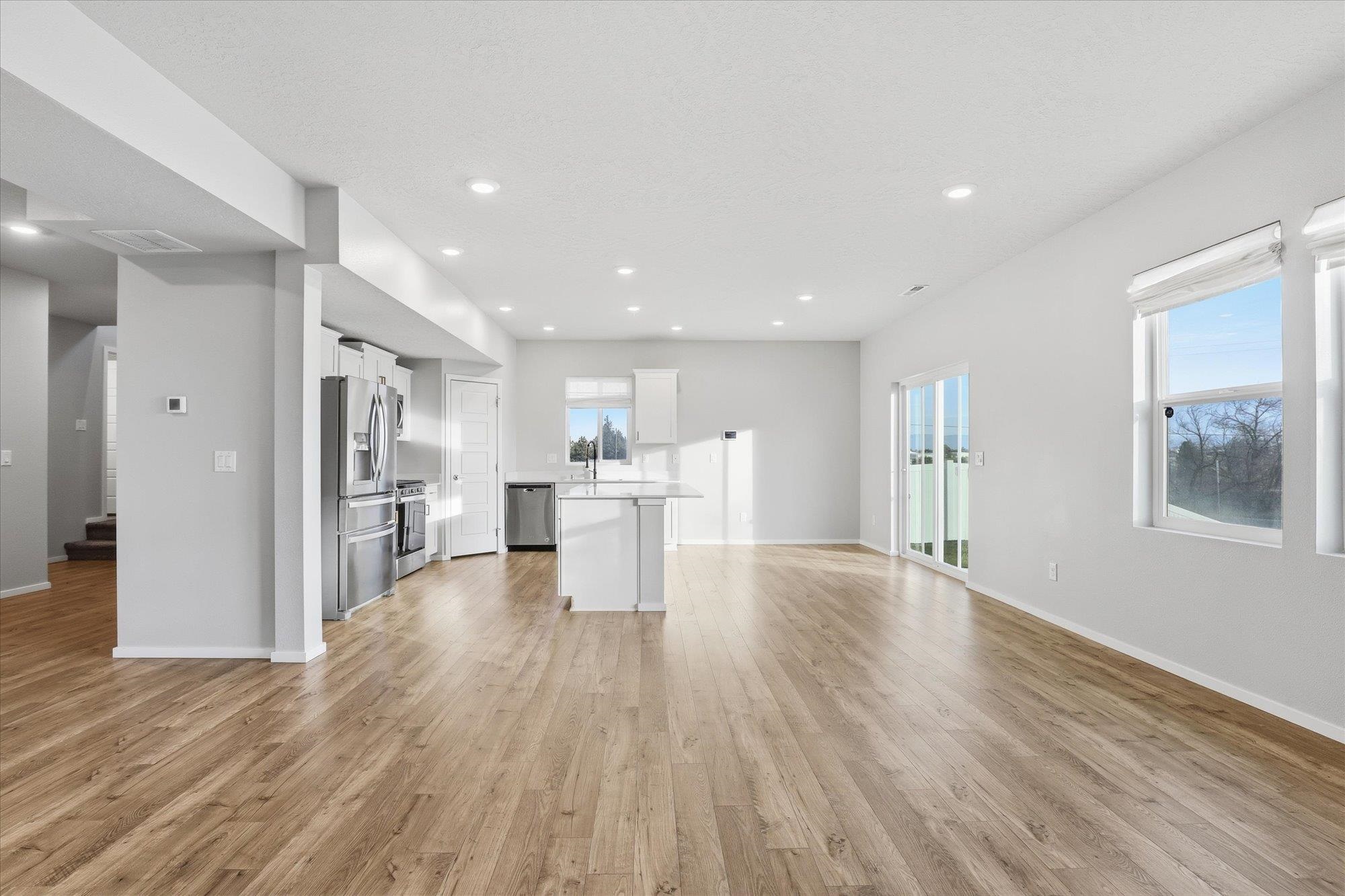 3211 North McKinnon Road Spokane, WA 99217 - Photo 10 of 43