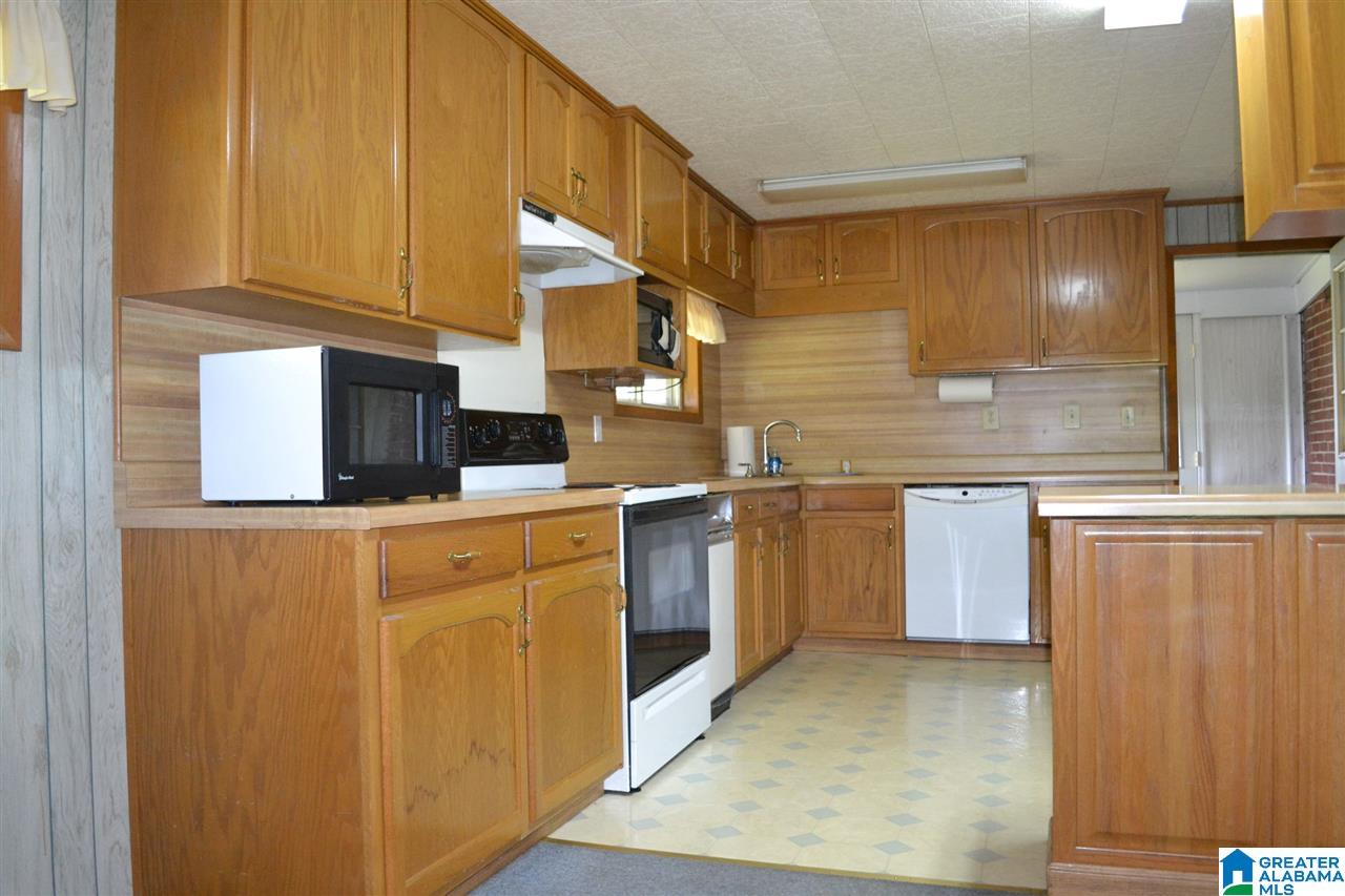 17899 Highway 269 Quinton, AL 35130 - Photo 3 of 31