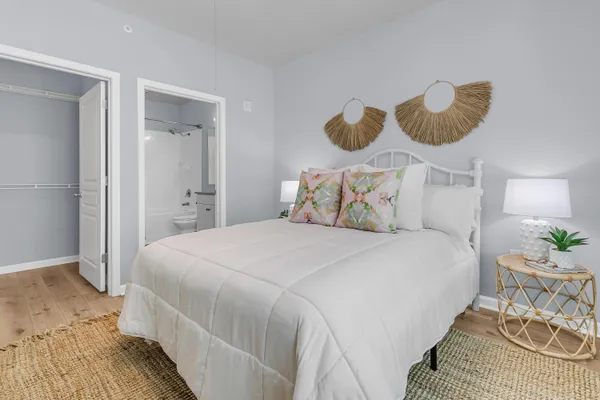 $409,000 | 200 Bucksley Lane, Unit 302, Charleston, SC 29492