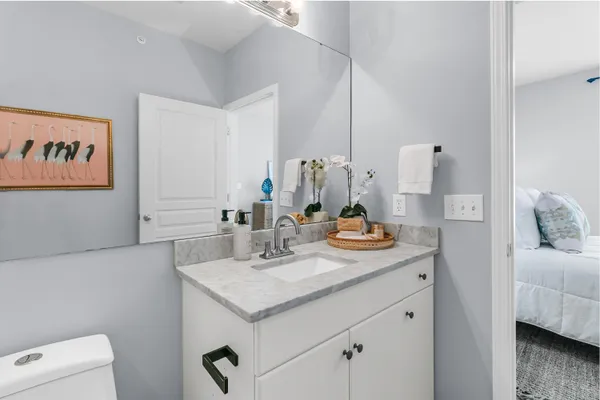 $409,000 | 200 Bucksley Lane, Unit 302, Charleston, SC 29492