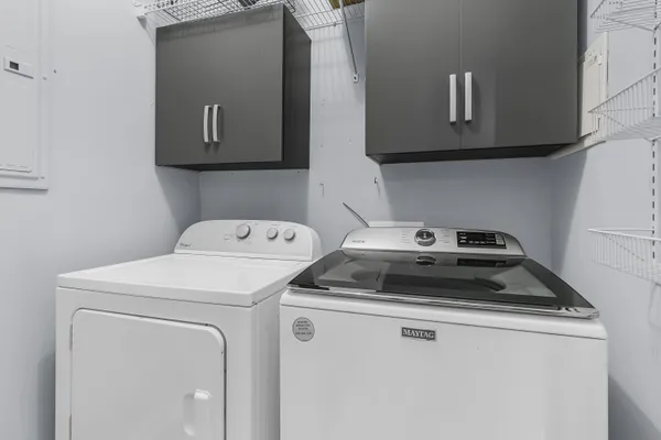 $409,000 | 200 Bucksley Lane, Unit 302, Charleston, SC 29492