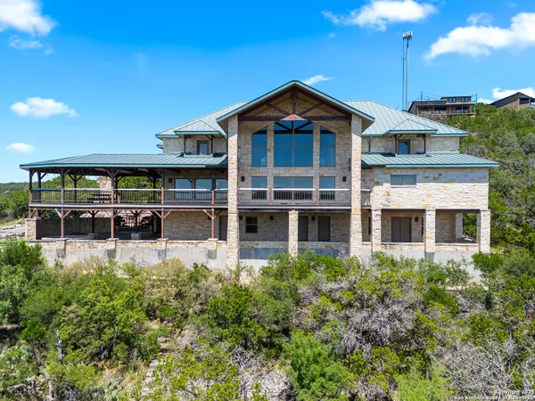 $1,699,000 | 432 Cat Claw, Concan, TX 78838