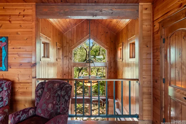 $1,699,000 | 432 Cat Claw, Concan, TX 78838