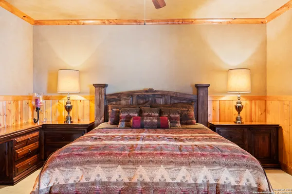 $1,699,000 | 432 Cat Claw, Concan, TX 78838