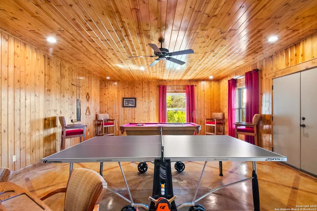 $1,899,000 | 432 Cat Claw, Concan, TX 78838