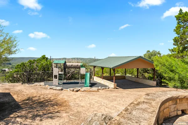 $1,699,000 | 432 Cat Claw, Concan, TX 78838