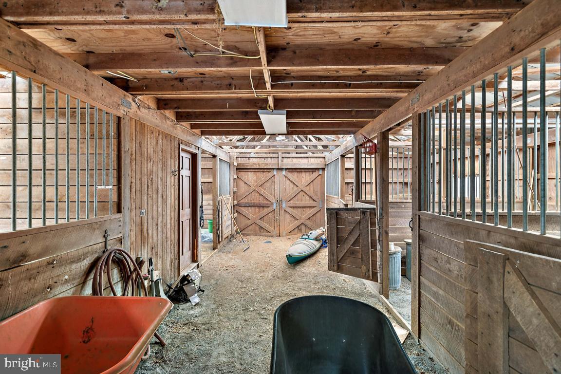 9033 Old Waterloo Road Warrenton, VA 20186 - Photo 36 of 48 Four Stall Barn and One Pony Feed Stall