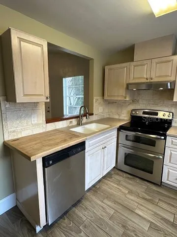 $1,750 | 3132 St Clair Avenue, Unit A, Oldsmar, FL 34677