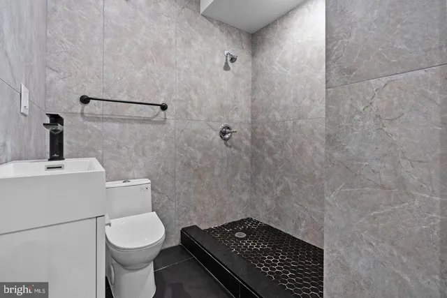 $849,000 | 2146 North Front Street, Philadelphia, PA 19122