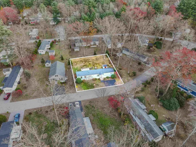 $285,000 | 12 Clovercrest Drive, Nashua, NH 03062