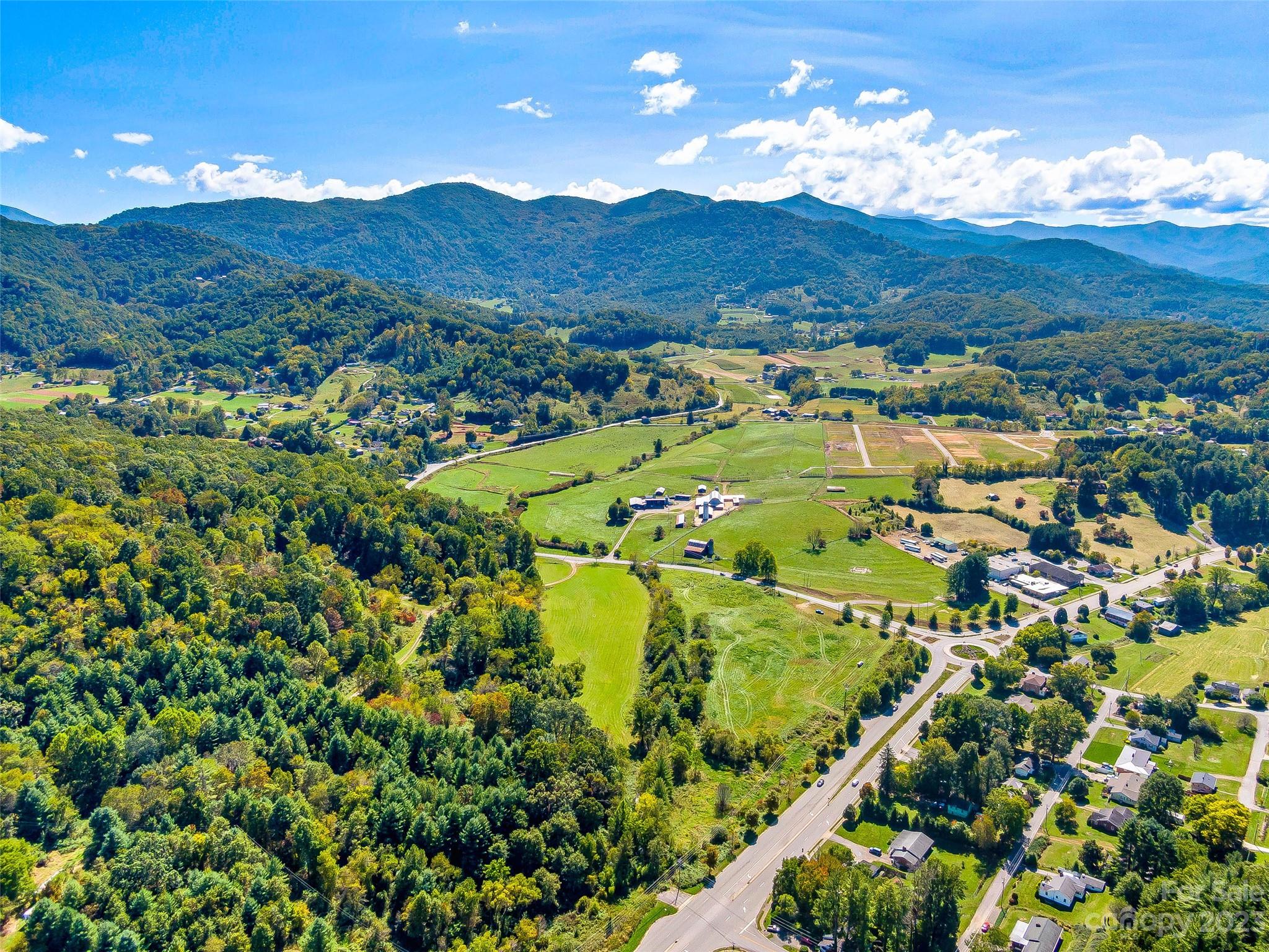 192 Ratcliff Cove Road Waynesville, NC 28786 - Photo 2 of 48