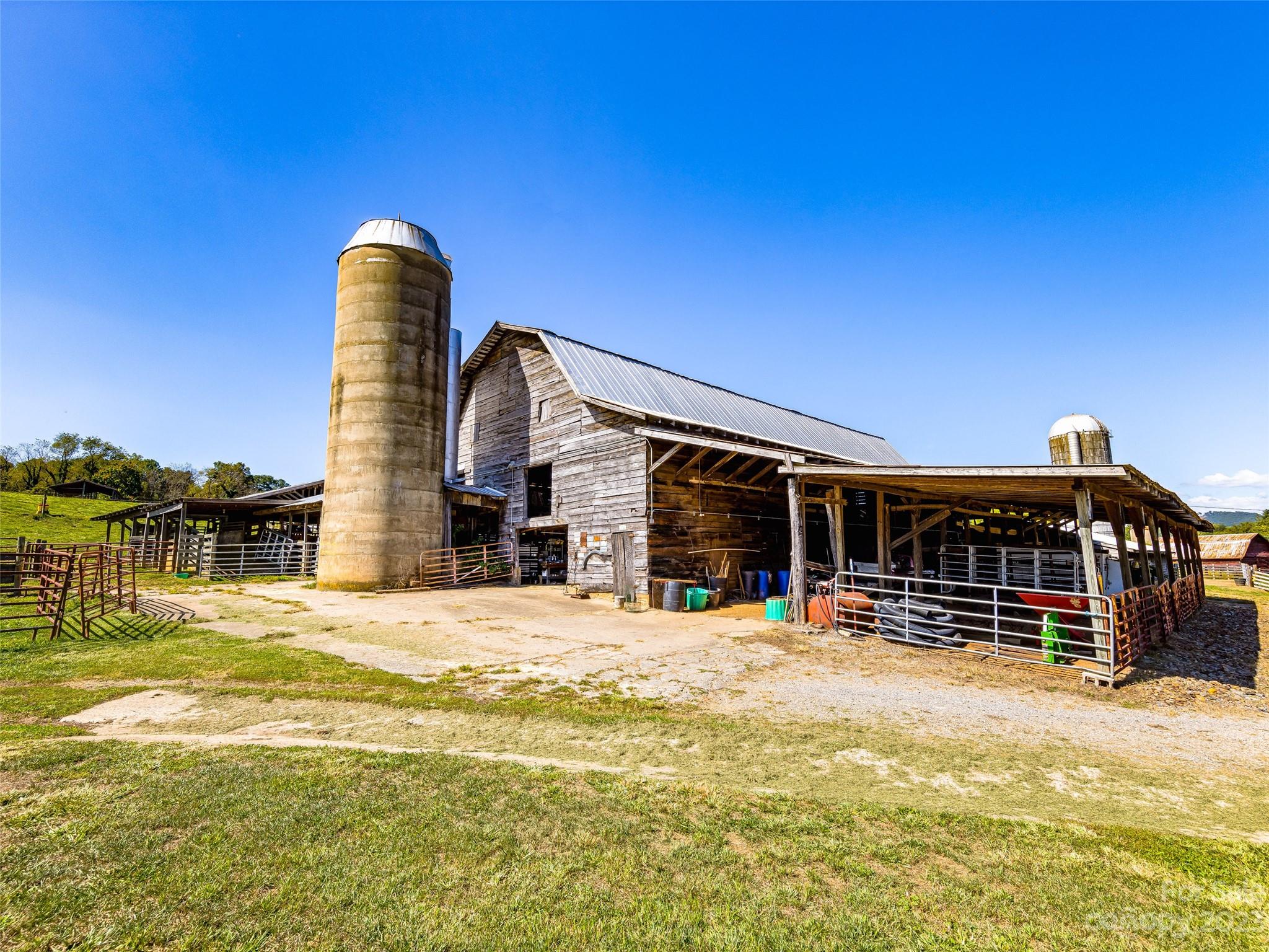 192 Ratcliff Cove Road Waynesville, NC 28786 - Photo 22 of 48