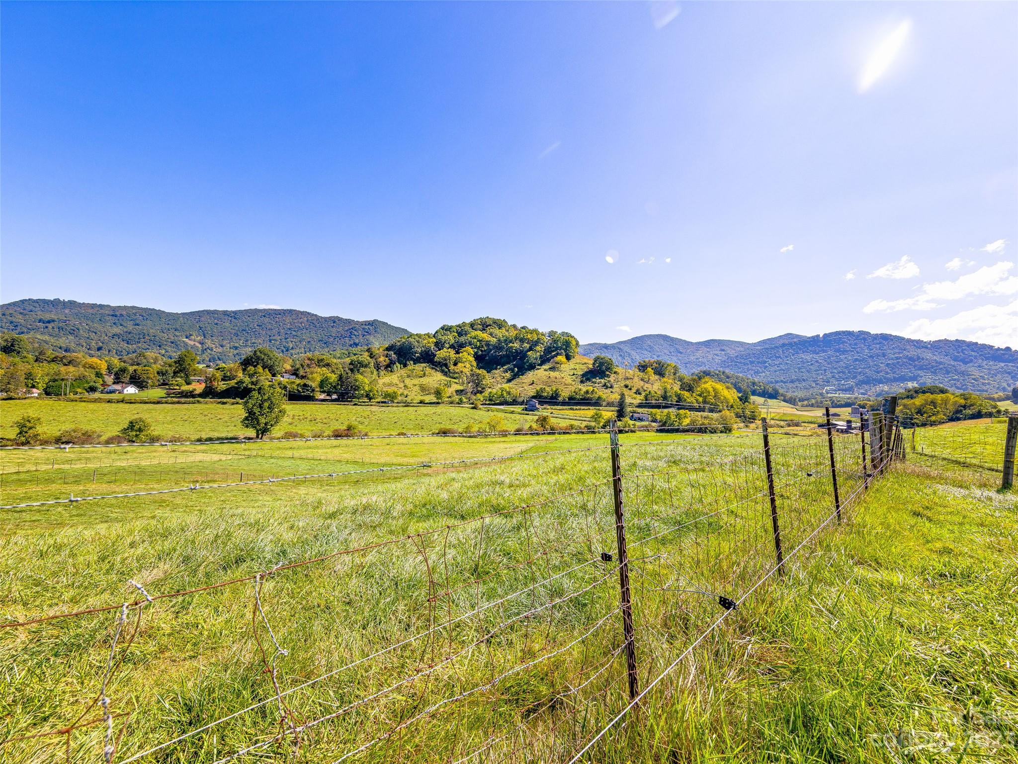 192 Ratcliff Cove Road Waynesville, NC 28786 - Photo 27 of 48