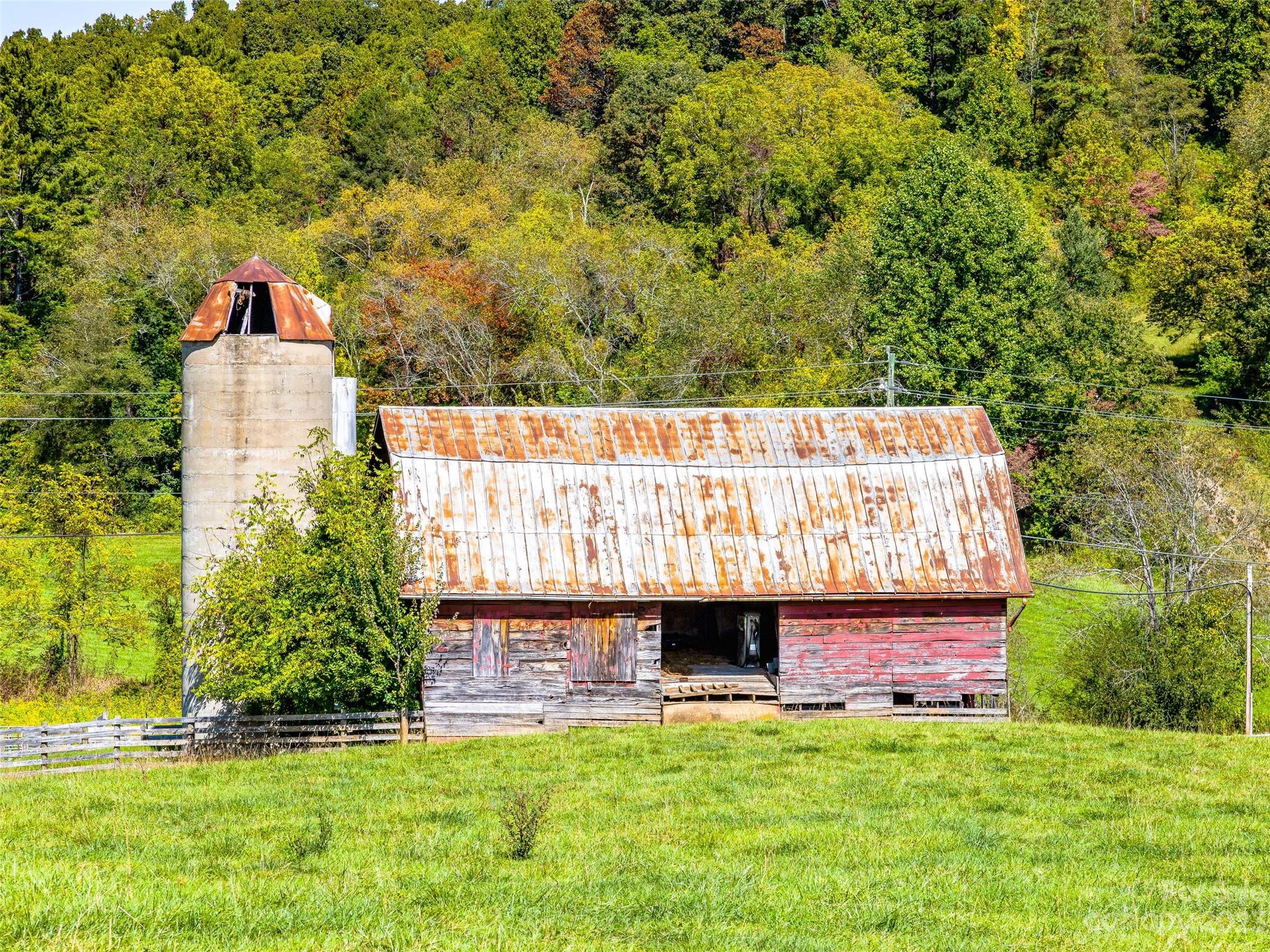 192 Ratcliff Cove Road Waynesville, NC 28786 - Photo 32 of 48