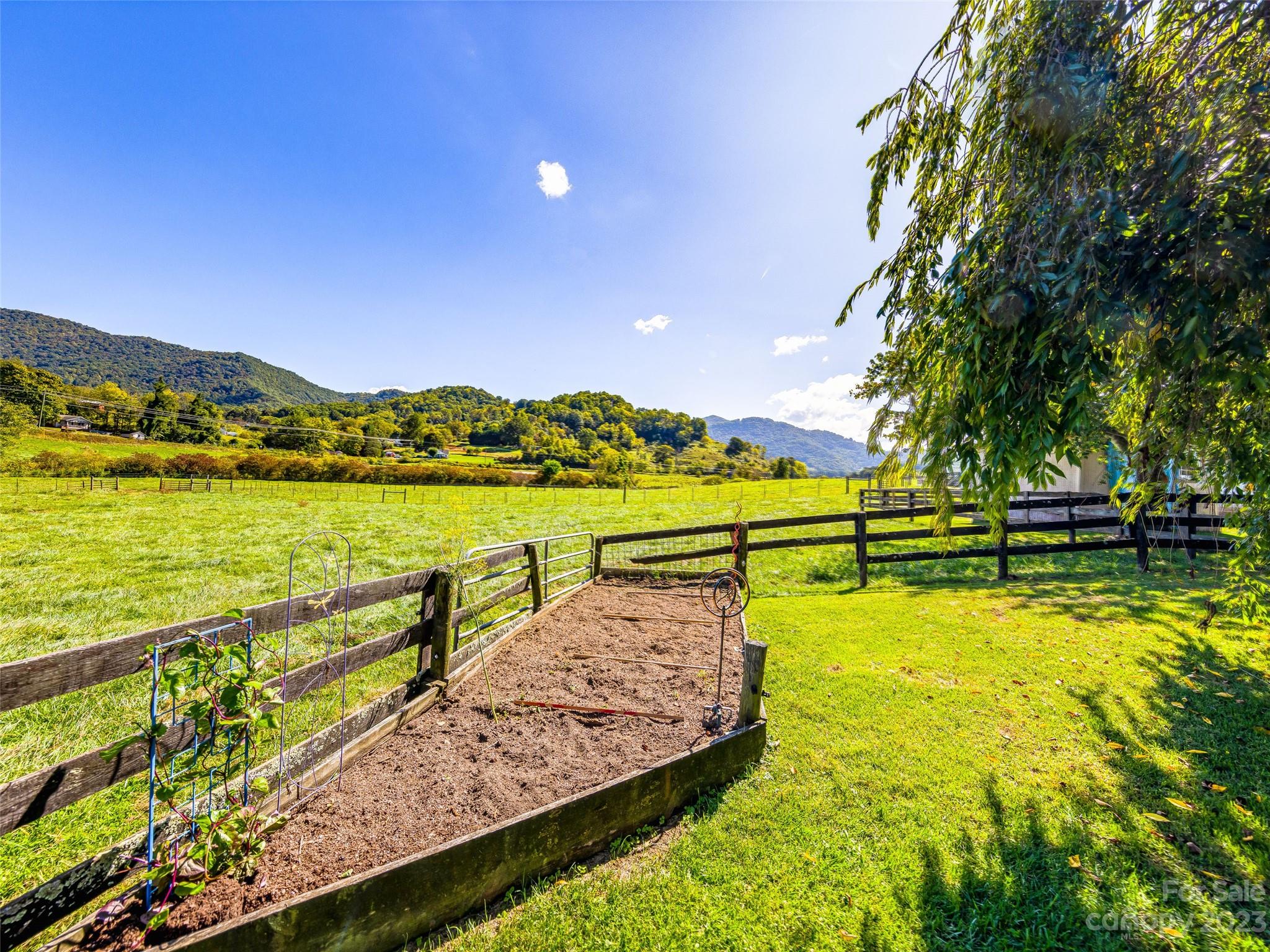 192 Ratcliff Cove Road Waynesville, NC 28786 - Photo 44 of 48