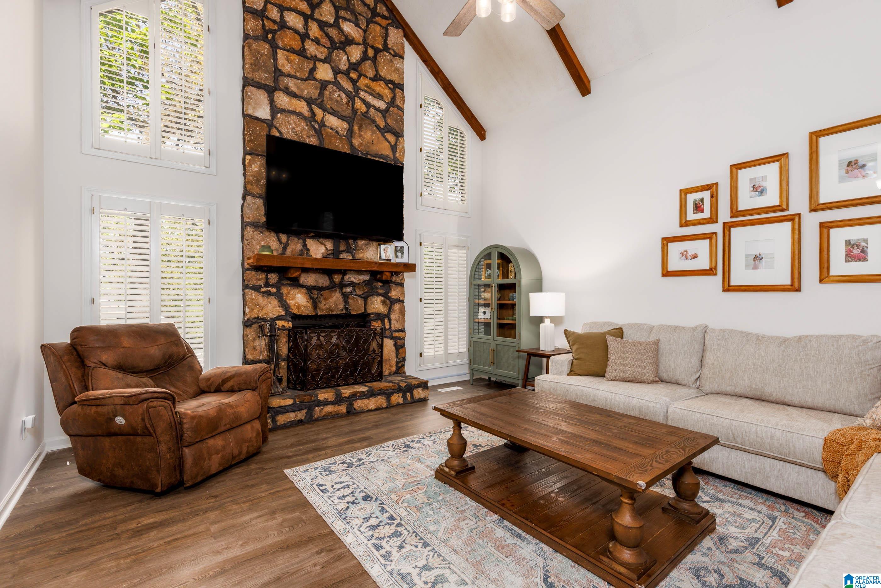 200 Port S Lane Alabaster, AL 35007 - Photo 5 of 37