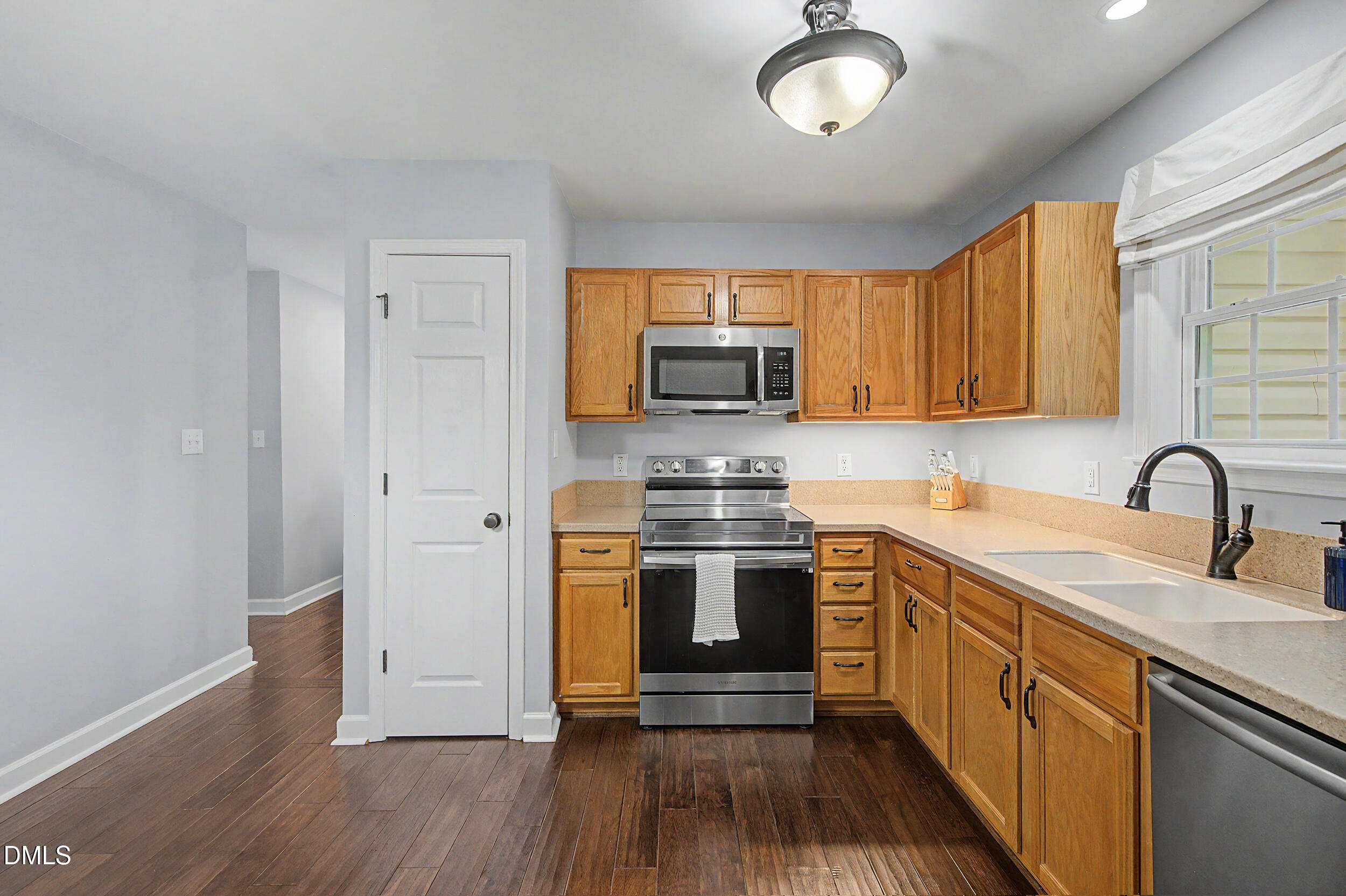 3833 Lodgepole Lane Raleigh, NC 27616 - Photo 13 of 49 Lodgepole010