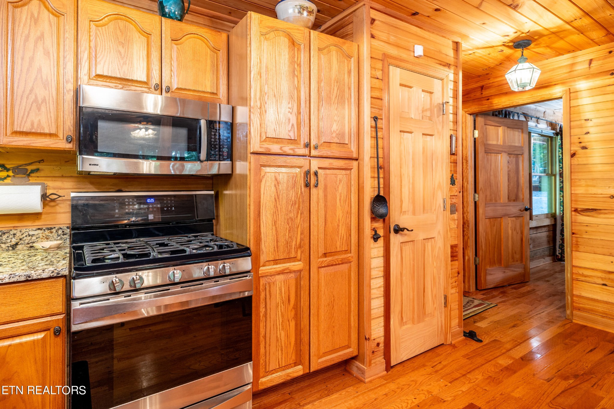 208 Fern Ridge Road Townsend, TN 37882 - Photo 14 of 50 Gallery Image 14