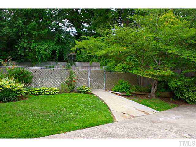 1517 Edgevale Road Durham, NC 27701 - Photo 23 of 25 Gallery Image 23