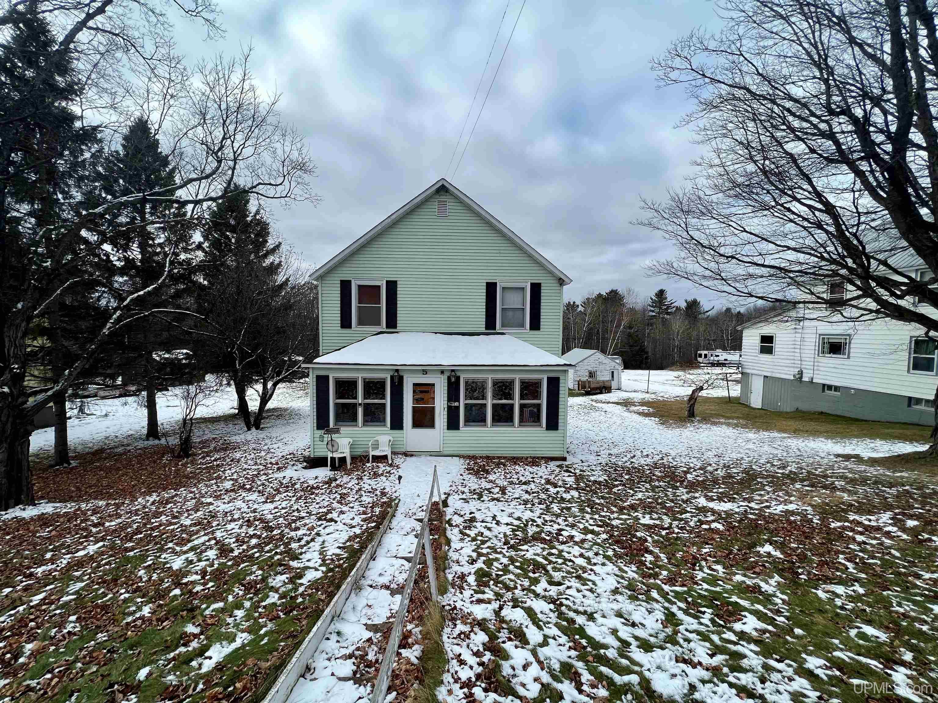 5 Baker Road Caspian, MI 49935 - Photo 1 of 18