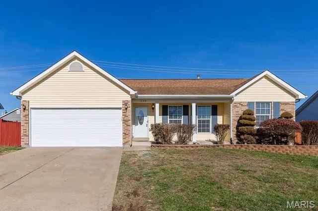 $365,000 | 1459 Cochise Drive, O'Fallon, MO 63366