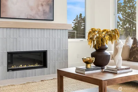 $2,598,000 | 3428 13th Avenue West, Seattle, WA 98119