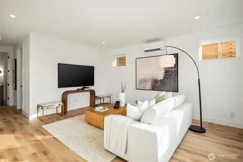 $2,598,000 | 3428 13th Avenue West, Seattle, WA 98119